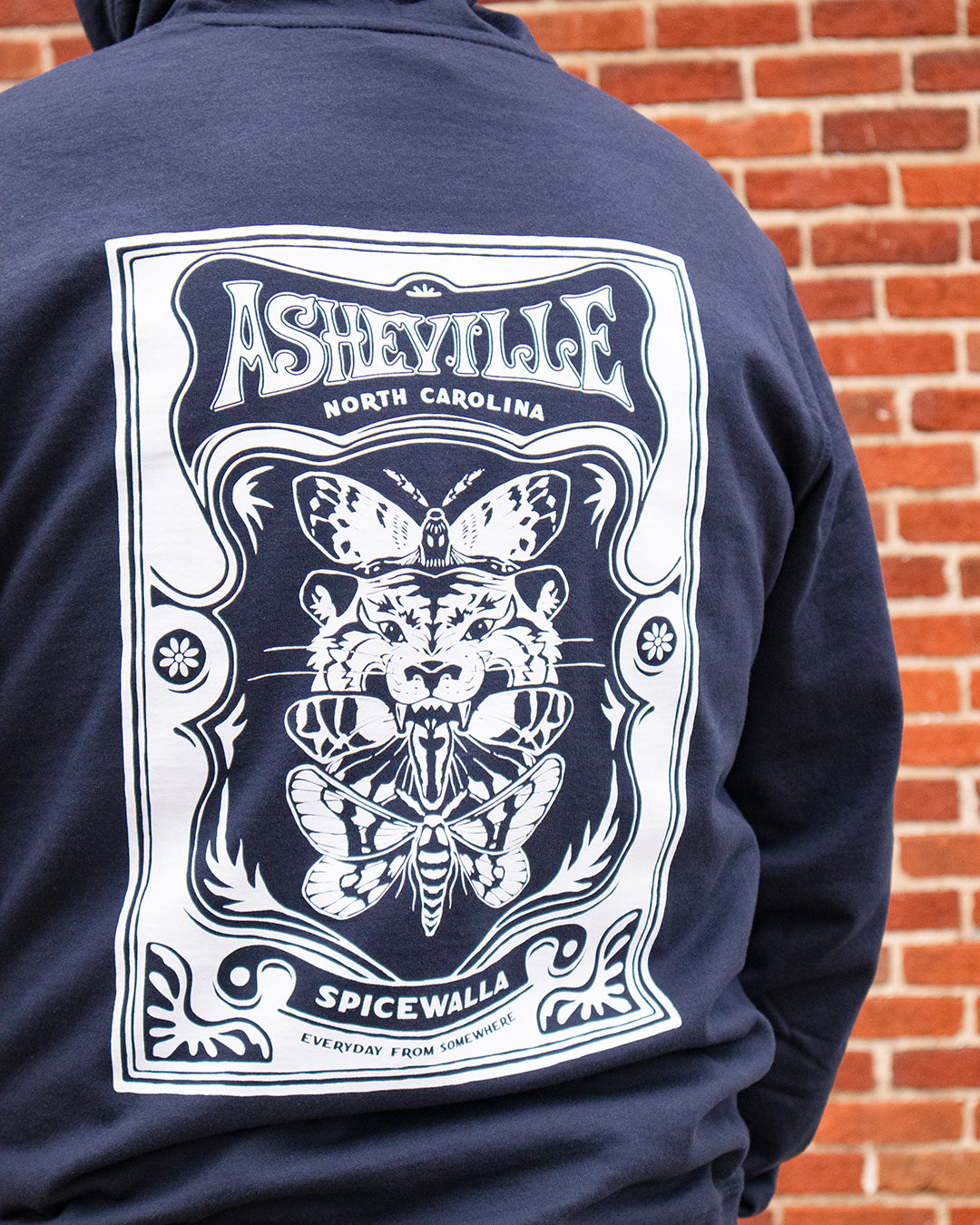 Tiffin Row Sweatshirt in Navy — Tiffin Row